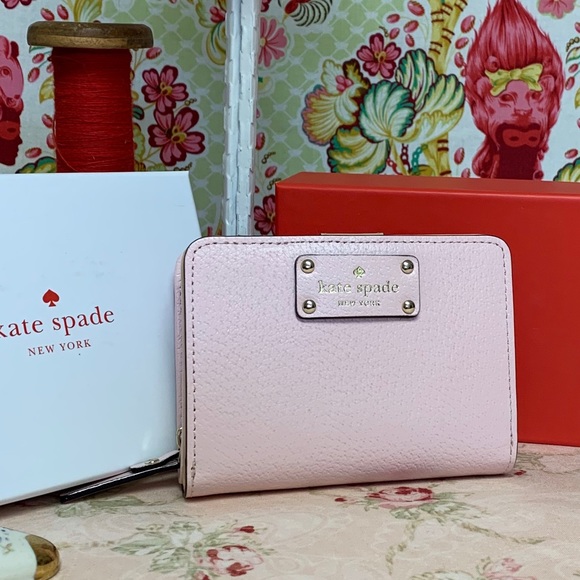 kate spade Handbags - NWB•kate spade Posypink Med Wallet Never  Used